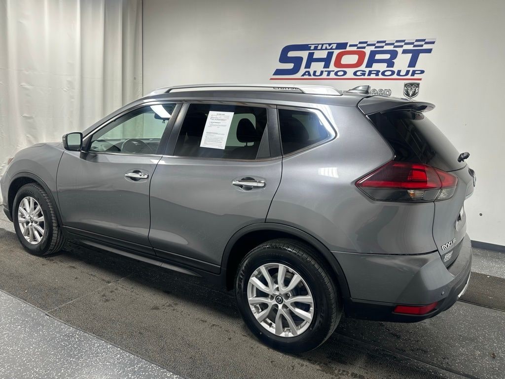 Used 2020 Nissan Rogue SV SUV