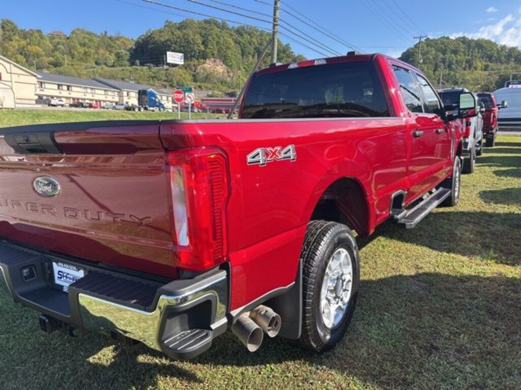 Used 2025 Ford F-250 Truck Crew Cab