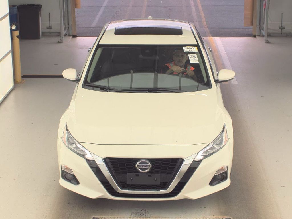 2022 Nissan Altima 2.5 SL photo 2