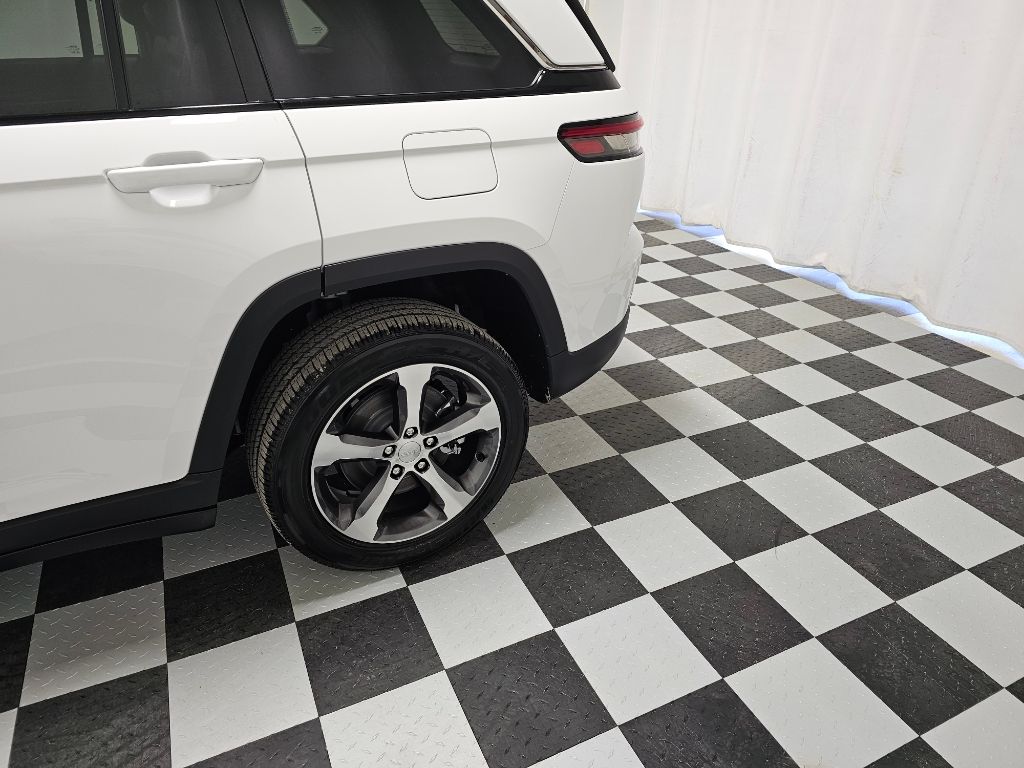 2023 Jeep Grand Cherokee 4xe - Photo 24