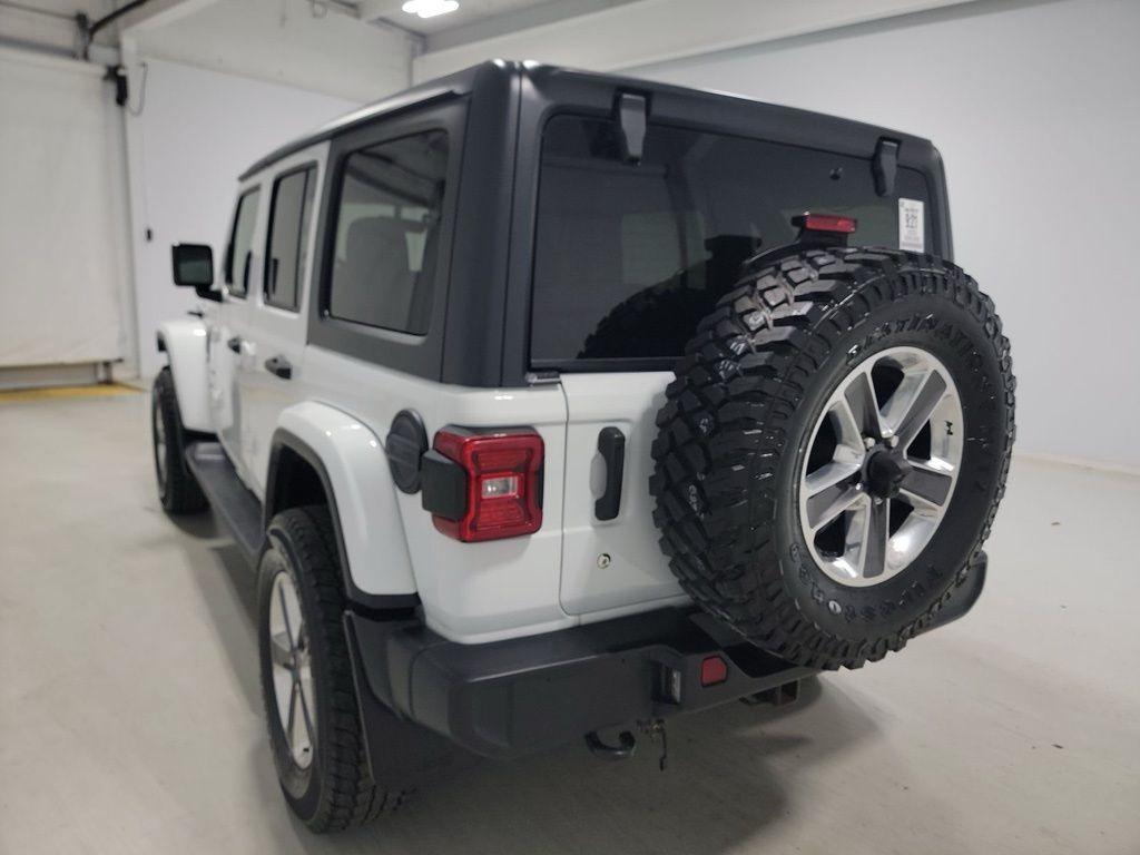 2020 Jeep Wrangler Unlimited Sahara photo 3