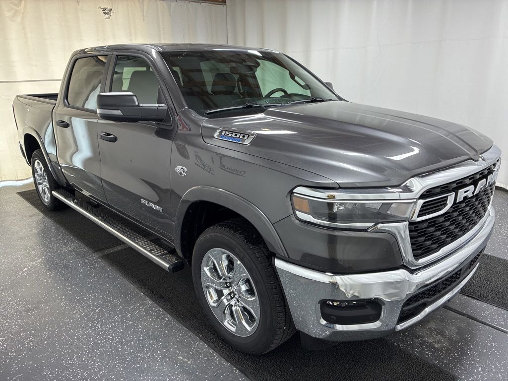 New 2026 Ram 1500 BIG HORN CREW CAB 4X4 5'7 BOX Pickup
