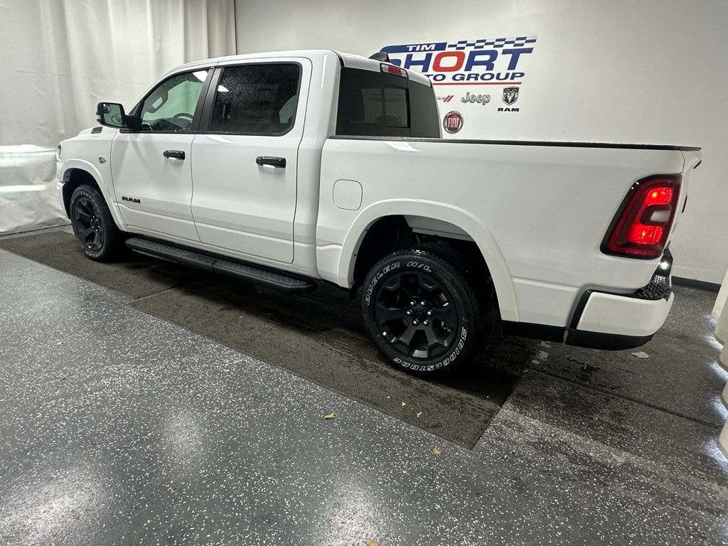 New 2026 Ram 1500 BIG HORN CREW CAB 4X4 5'7 BOX Pickup