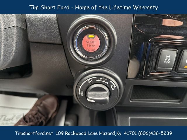 2021 Nissan Titan PRO-4X - Photo 14