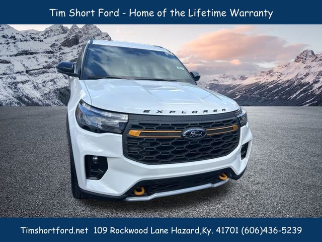 2026 Ford Explorer photo 2