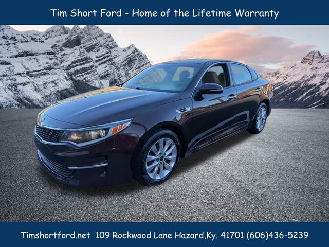 2018 Kia Optima LX's photo