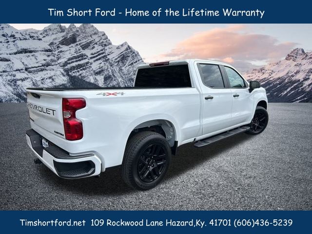 2022 Chevrolet Silverado 1500 Custom photo 4
