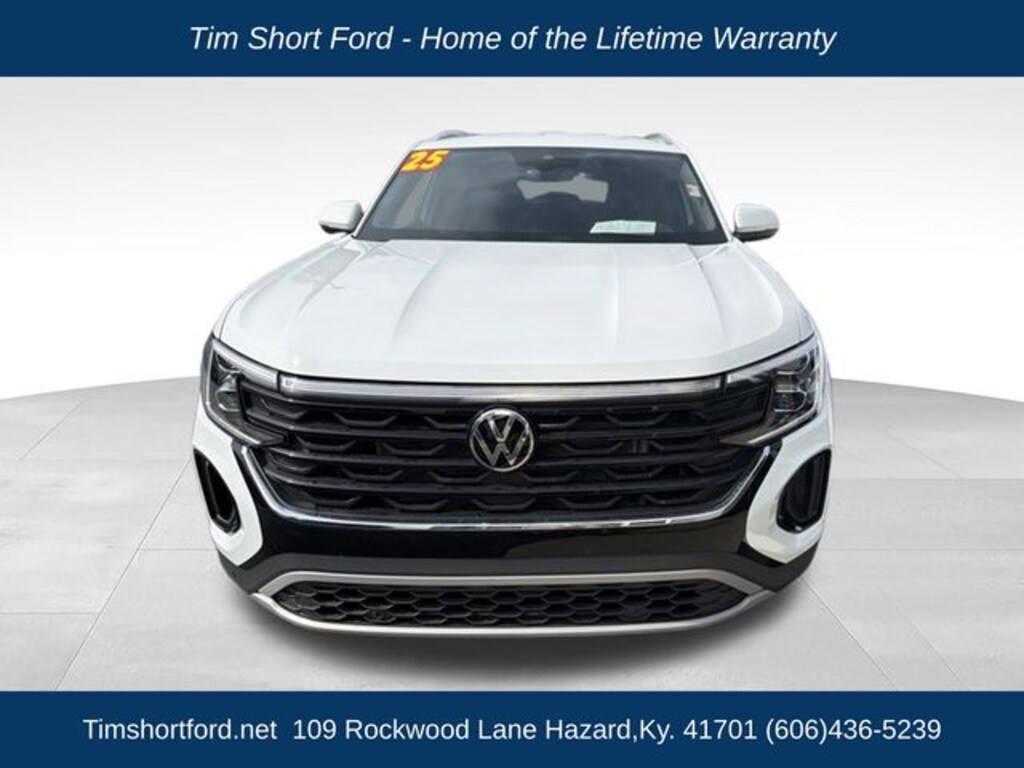 Used 2025 Volkswagen Atlas Cross Sport 2.0T SE w/Technology SUV