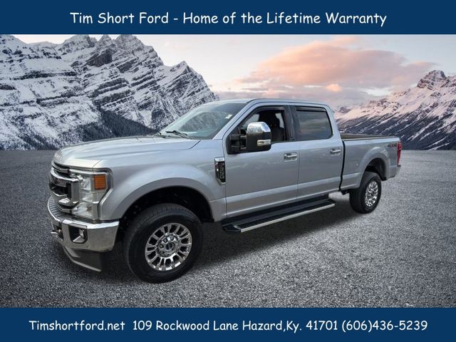 2022 Ford F-350 Super Duty XLT's photo