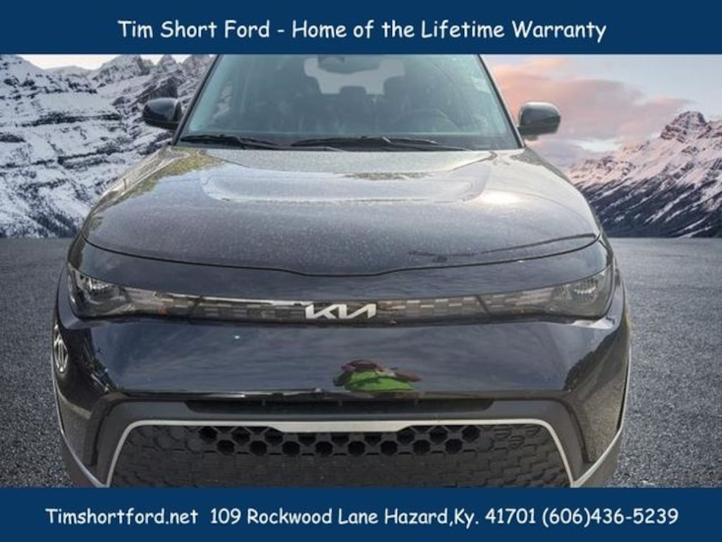 Used 2025 Kia Soul LX Hatchback