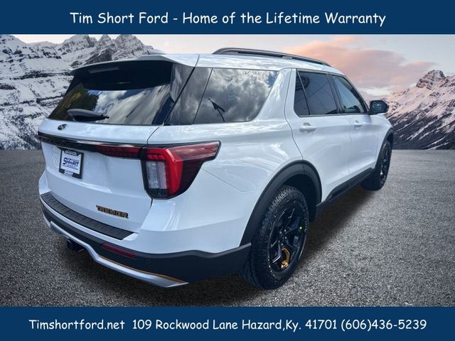 2026 Ford Explorer photo 4