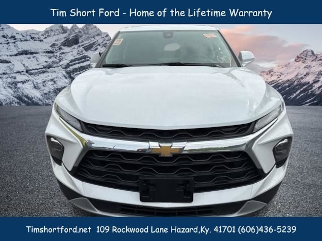 Used 2025 Chevrolet Blazer LT w/2LT SUV