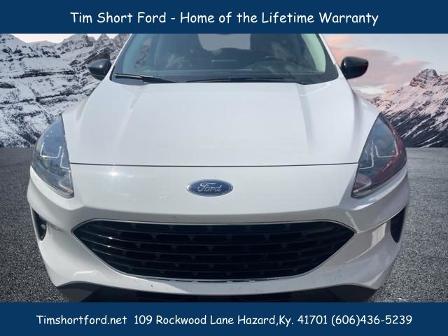 2022 Ford Escape SE AWD's photo