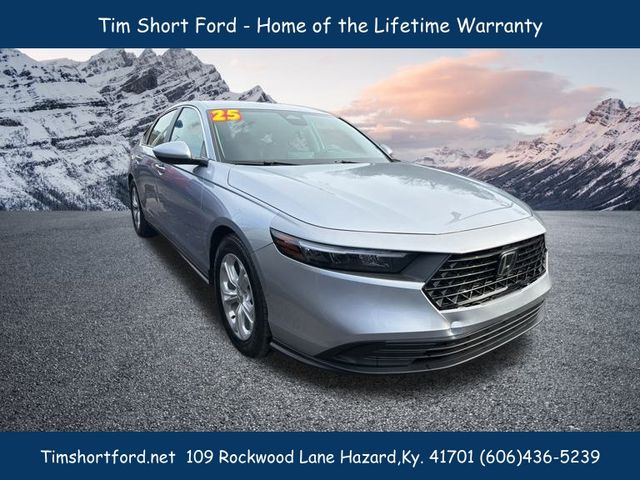 2025 Honda Accord LX's photo