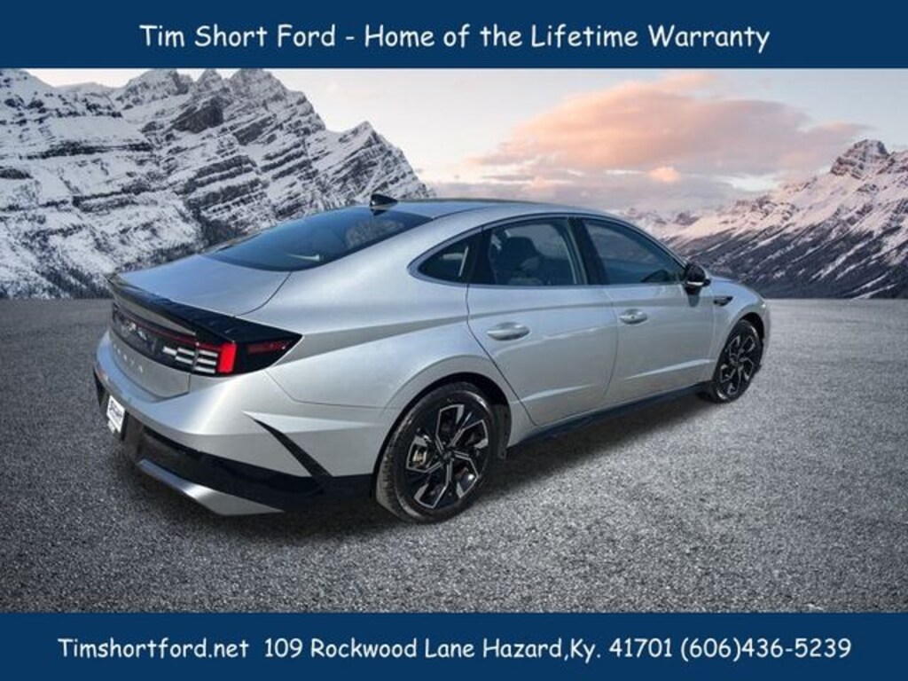 Used 2024 Hyundai Sonata SEL Sedan