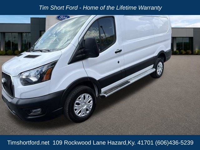 2025 Ford Transit Cargo Van