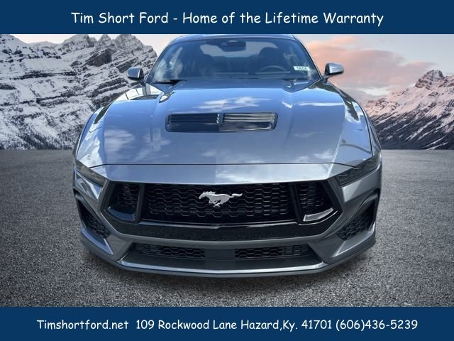 2025 Ford Mustang GT photo 2