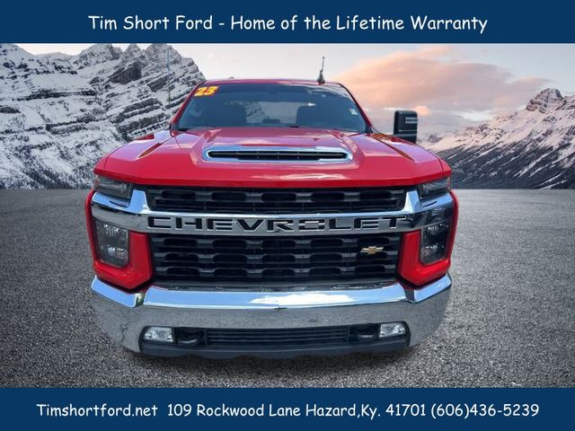 2023 Chevrolet Silverado 2500HD LT photo 2