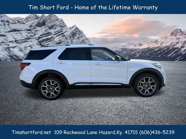2025 Ford Explorer Platinum photo 4