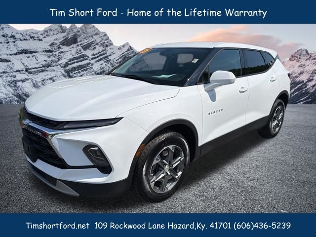 2025 Chevrolet Blazer 2.0T 2LT AWD's photo