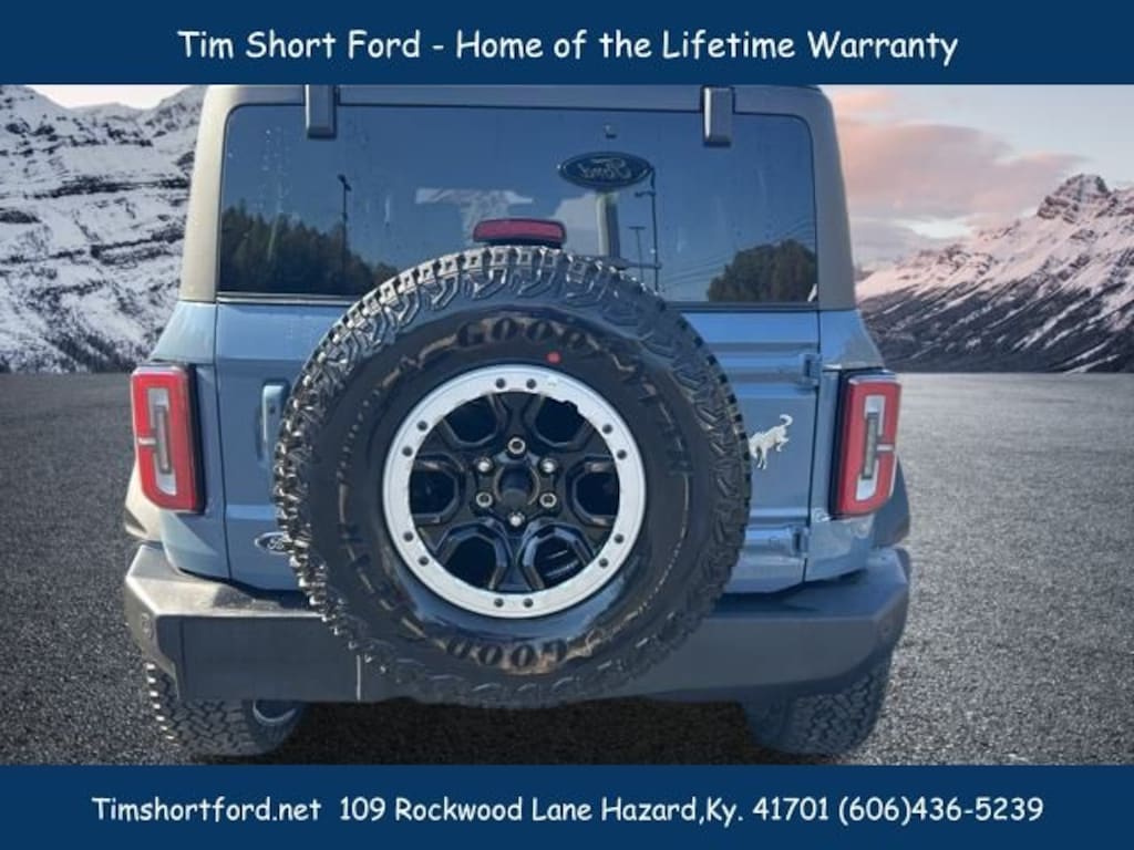 New 2025 Ford Bronco Outer Banks SUV