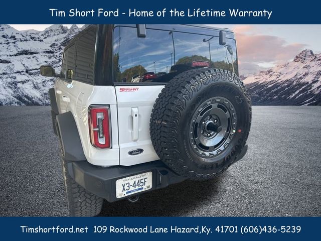 2025 Ford Bronco Outer Banks photo 4