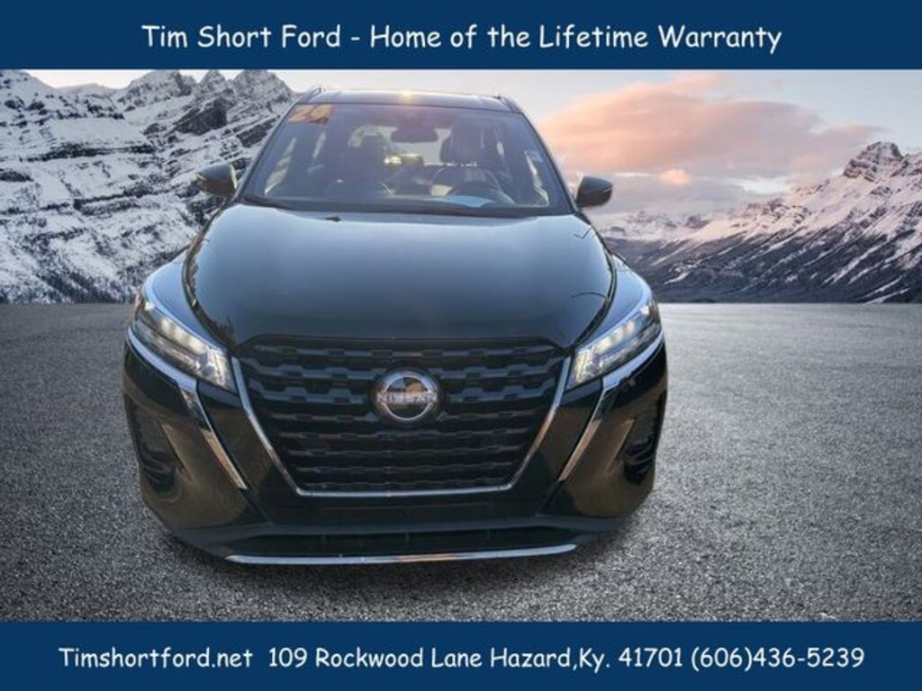 Used 2024 Nissan Kicks SR SUV