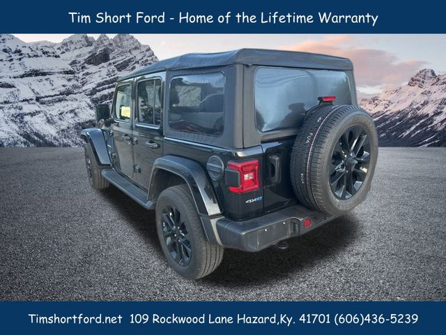 2021 Jeep Wrangler Unlimited Sahara 4xe photo 2