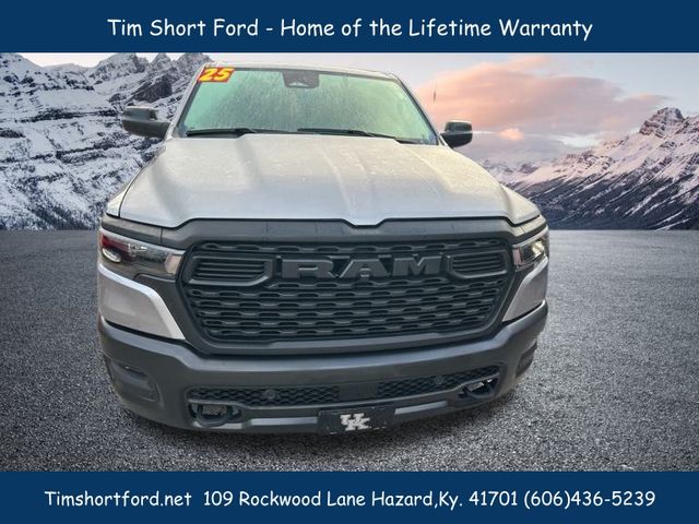 2025 Ram 1500 Tradesman photo 2