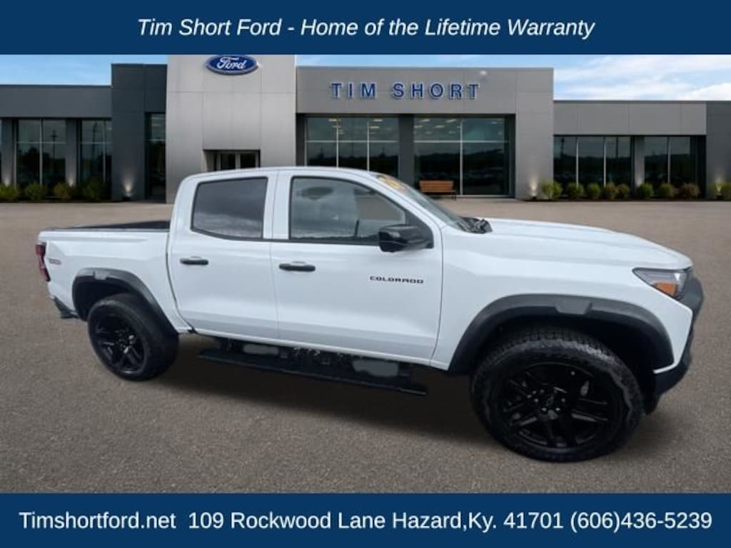 Used 2024 Chevrolet Colorado Trail Boss Truck Crew Cab