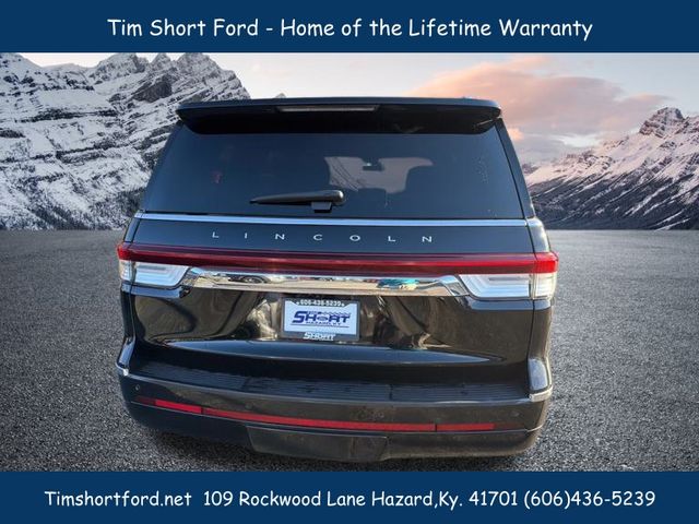 2023 Lincoln Navigator Reserve photo 4