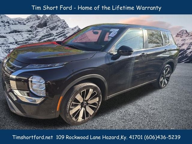 2025 Mitsubishi Outlander SE S-AWC's photo