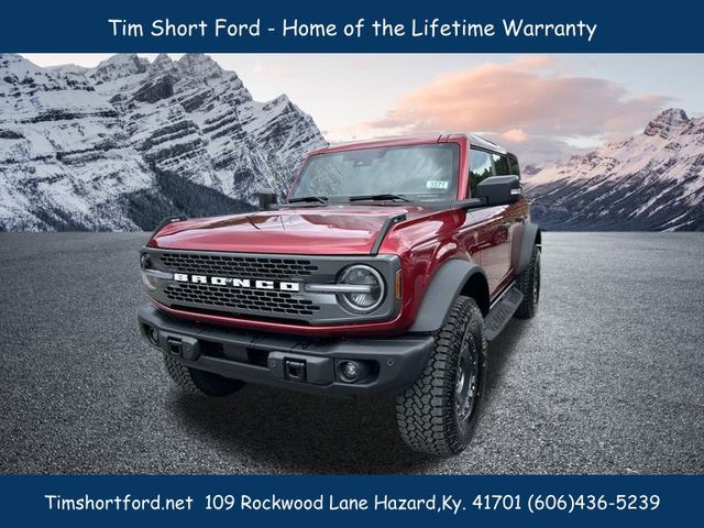 2025 Ford Bronco Badlands photo 3