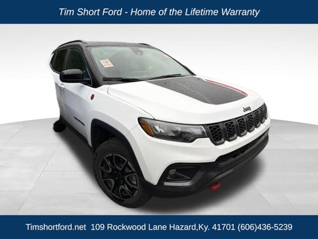 Used 2025 Jeep Compass Trailhawk SUV