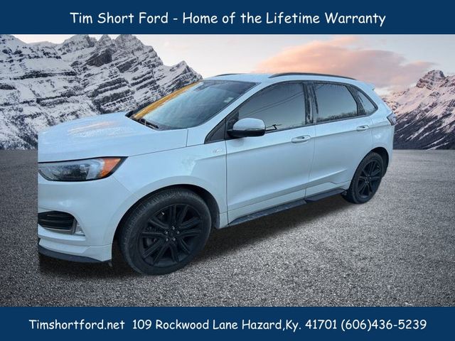 2020 Ford Edge ST-Line's photo