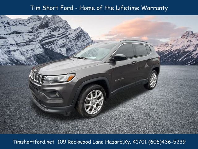 2023 Jeep Compass Latitude Lux's photo