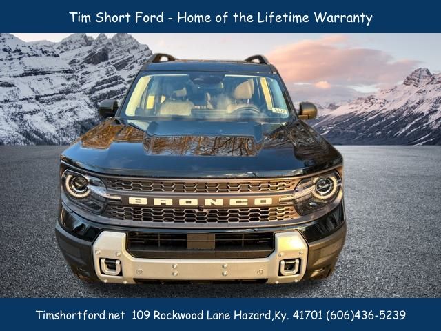 2025 Ford Bronco Sport Badlands photo 2