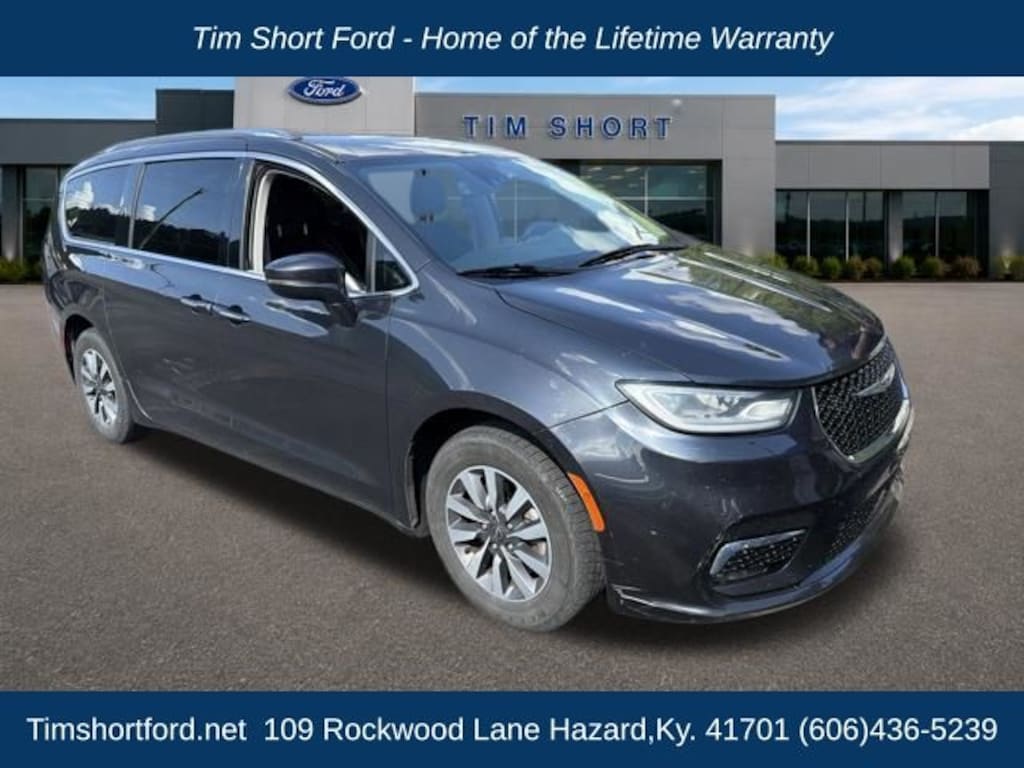 Used 2021 Chrysler Pacifica Touring L Van Passenger Van