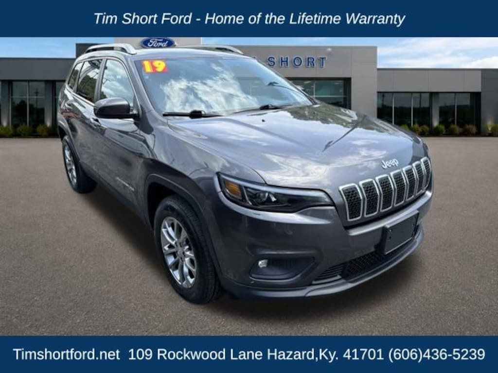 Used 2019 Jeep Cherokee Latitude Plus 4x4 SUV