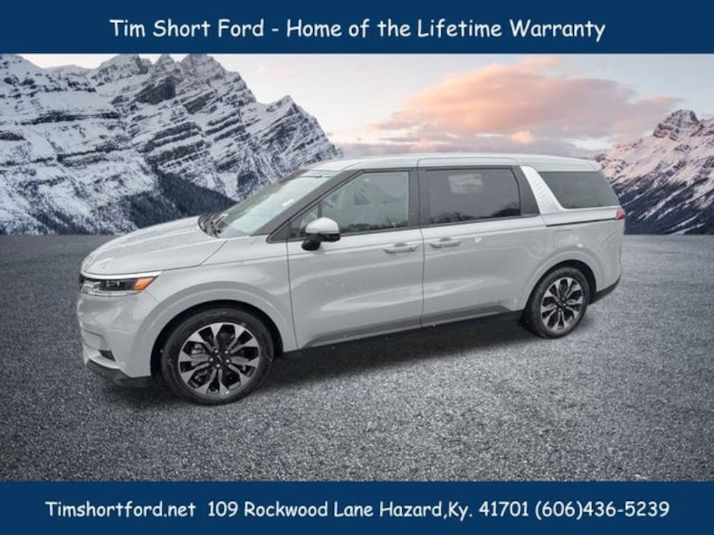 Used 2024 Kia Carnival EX MPV