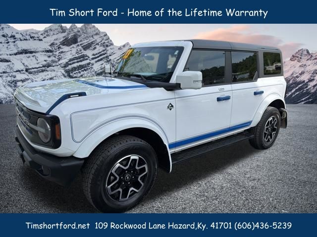 2023 Ford Bronco Outer Banks 4x4's photo