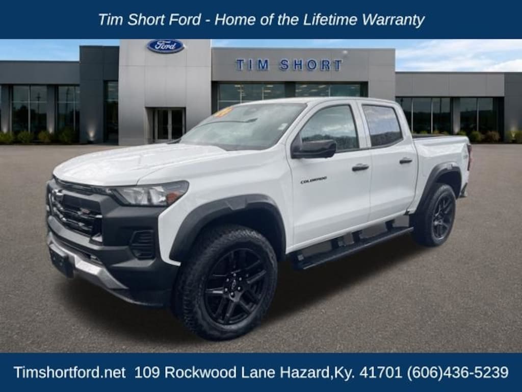 Used 2024 Chevrolet Colorado Trail Boss Truck Crew Cab