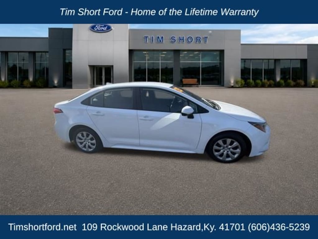 Used 2025 Toyota Corolla LE Sedan