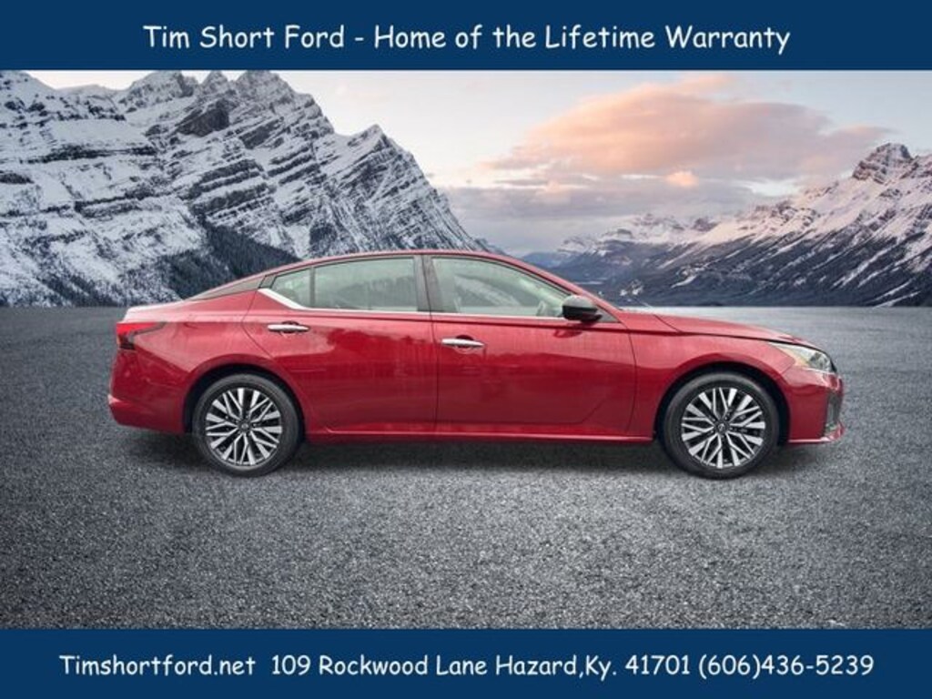 Used 2024 Nissan Altima 2.5 SV Sedan