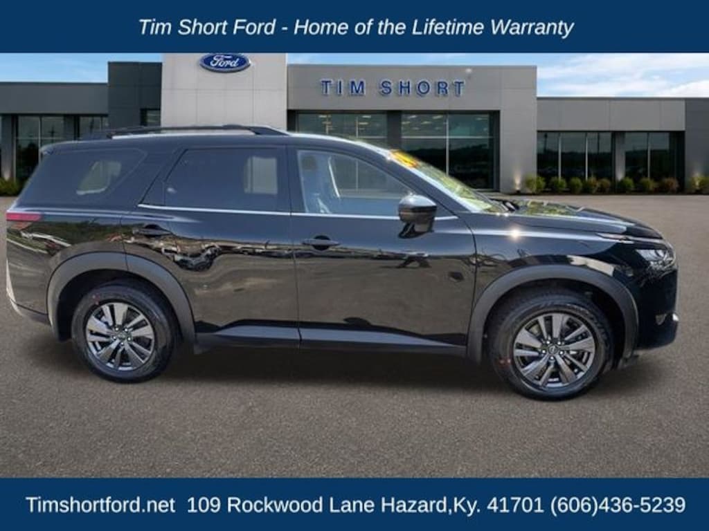Used 2024 Nissan Pathfinder SV SUV