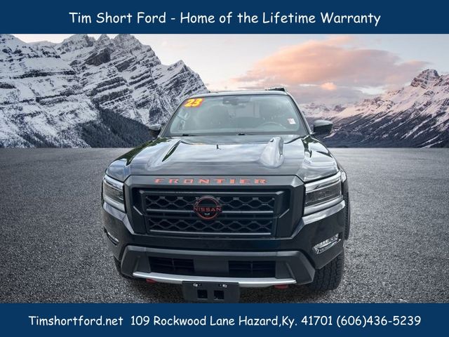 2023 Nissan Frontier PRO-4X photo 2