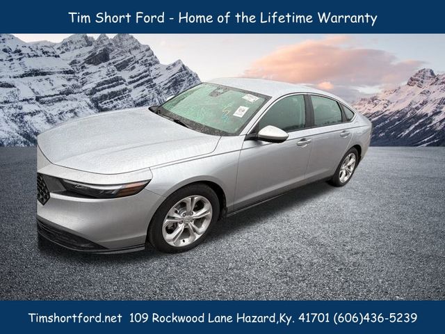 2025 Honda Accord LX photo 2