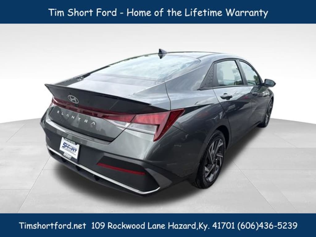 Used 2025 Hyundai Elantra SEL Sport Sedan