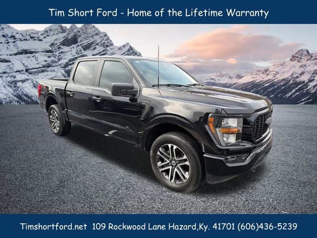 2023 Ford F-150 XL's photo