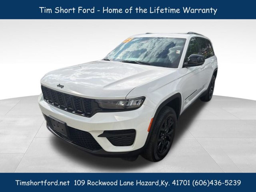 Used 2025 Jeep Grand Cherokee Laredo SUV
